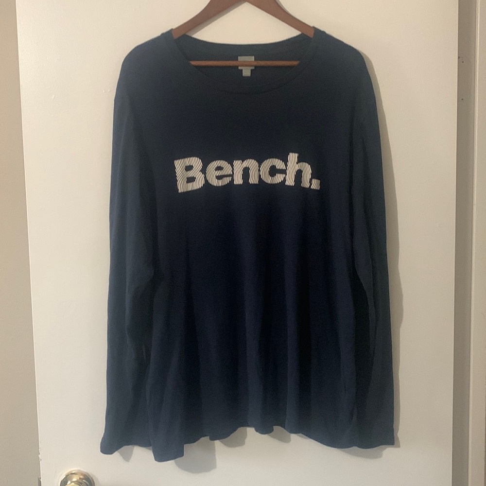 Mens XL Navy “Bench” LS Tee